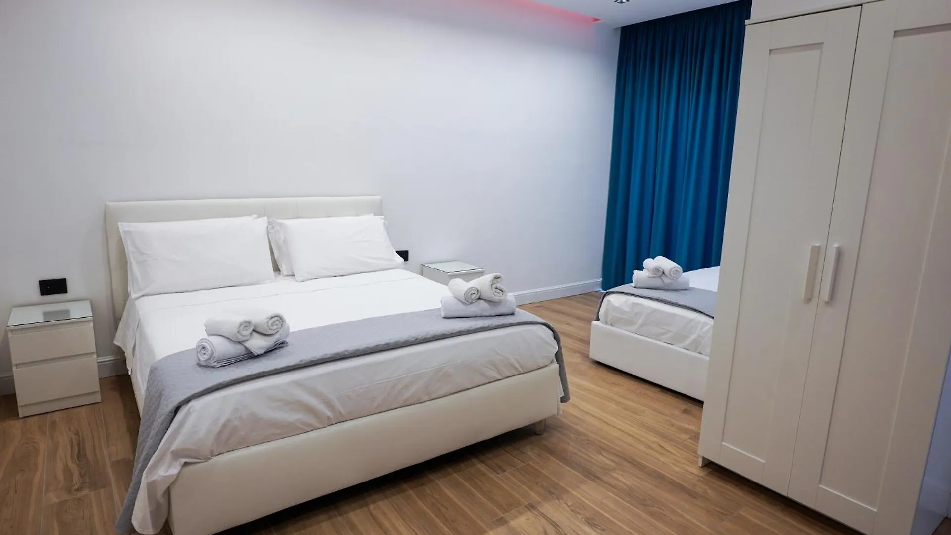 Luxury Room Naples 0*,  Italy
